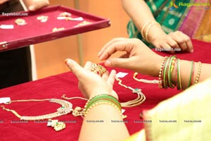 Sriyeras Jewels Pre-Launch Celebrations