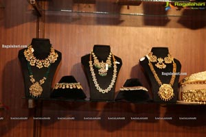 Sutraa Select Diwali Special Exhibition