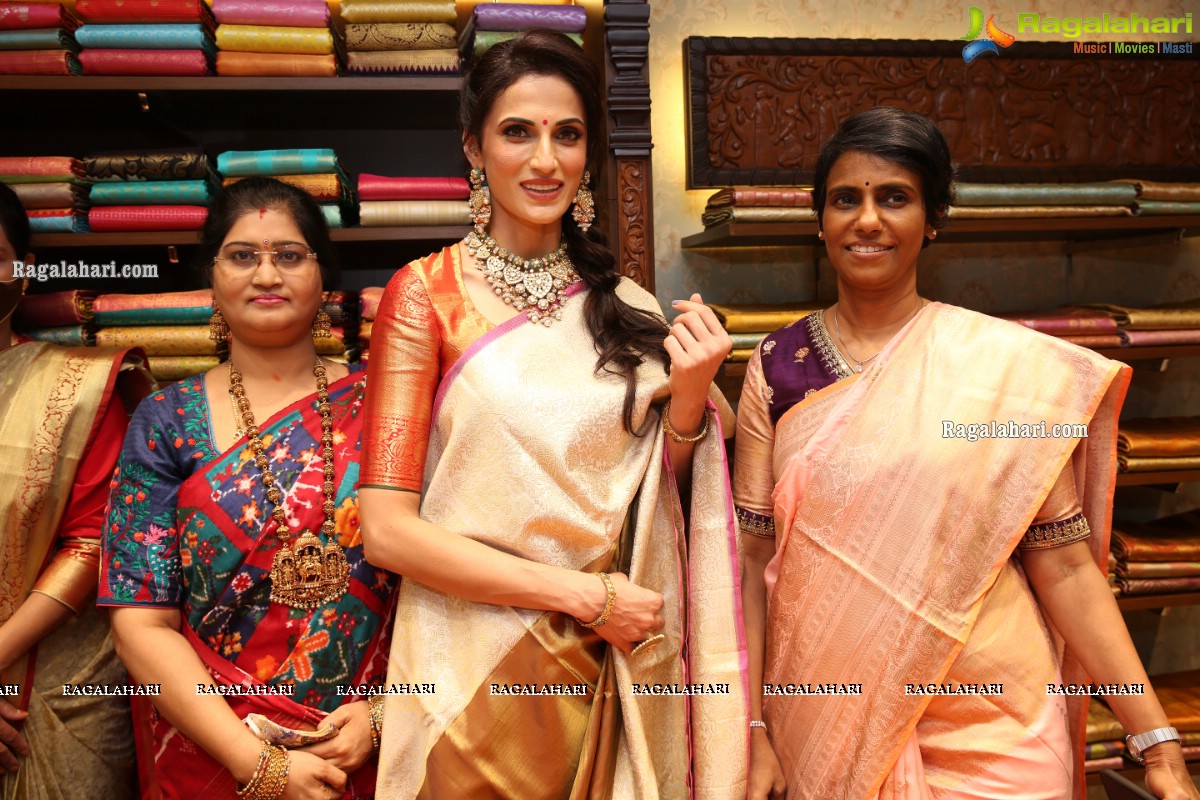 VRK Heritage New Store Launch at Jubilee Hills