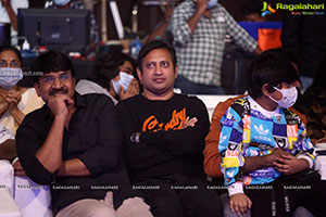 Manchi Rojulochaie Movie Pre-Release Event