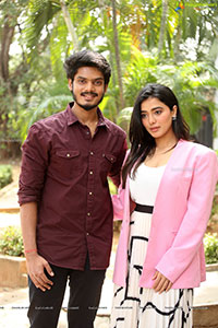 Romantic Movie Press Meet