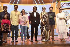 Varudu Kaavalenu Movie Pre-Release Event