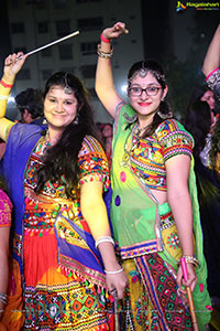 Country Club Dandiya Utsav 2021 HD Photos