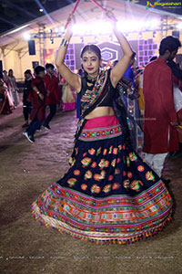 Country Club Dandiya Utsav 2021 HD Photos