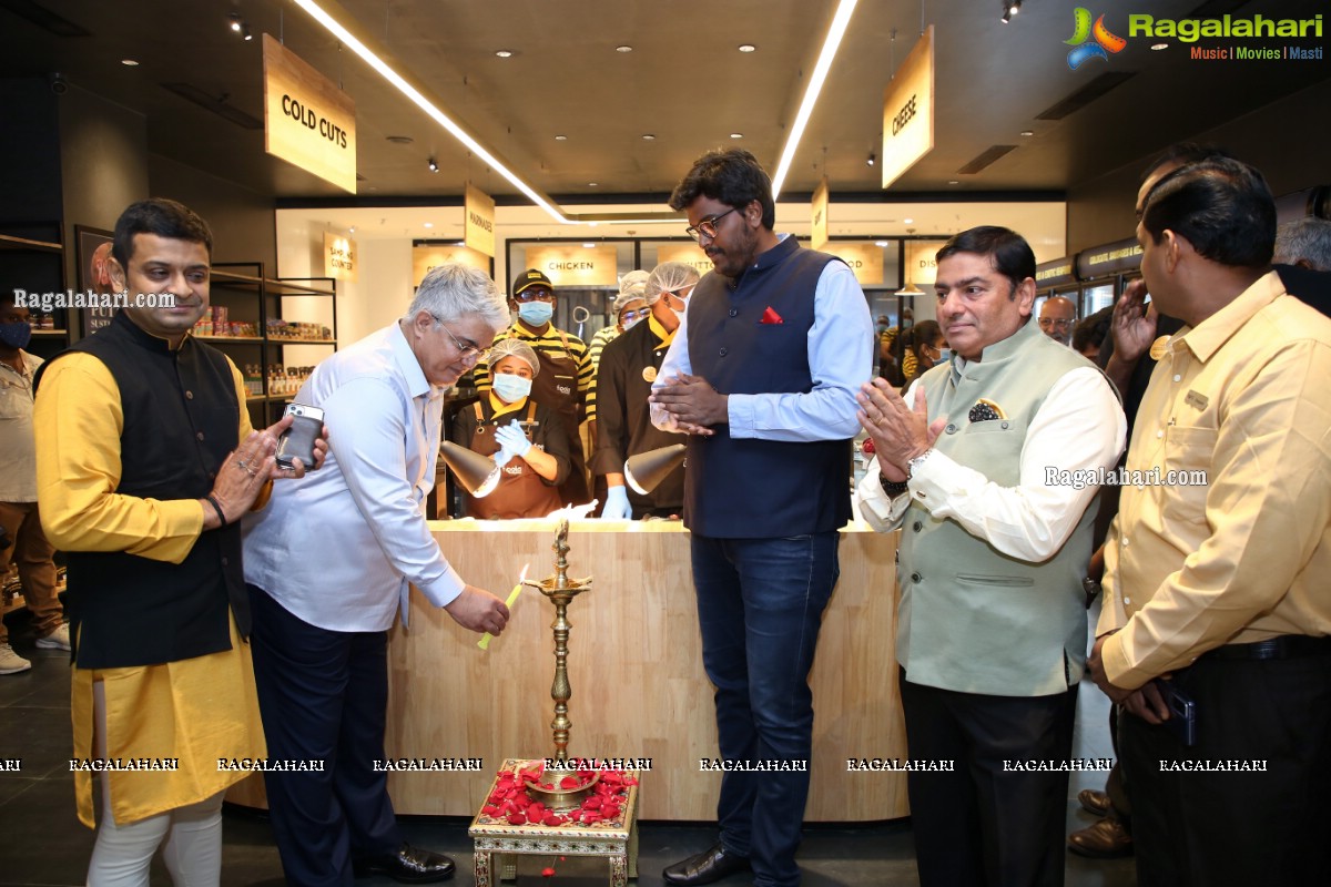 Fipola Launches Its First-Ever Exclusive Store in Hyderabad at Banjara Hills