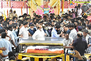 Tollywood Celebs Pay Their Last Respects to Puneeth Rajkumar