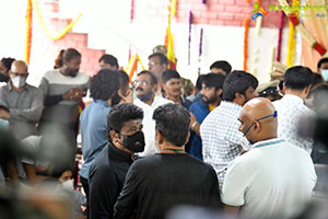 Tollywood Celebs Pay Their Last Respects to Puneeth Rajkumar