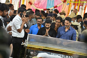 Tollywood Celebs Pay Their Last Respects to Puneeth Rajkumar