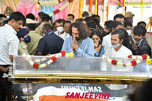 Tollywood Celebs Pay Their Last Respects to Puneeth Rajkumar