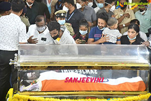 Tollywood Celebs Pay Their Last Respects to Puneeth Rajkumar