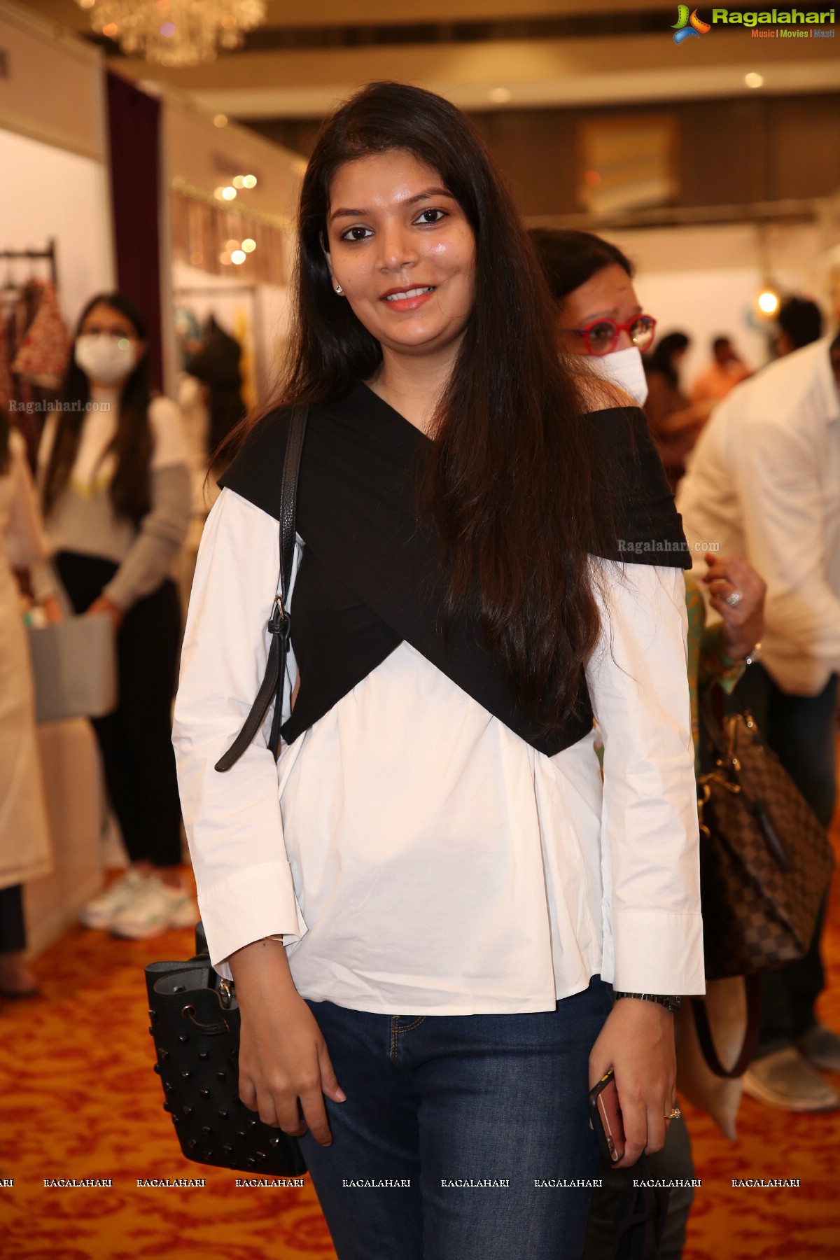 Pandora Fashion Exhibition at Taj Deccan, Hyderabad