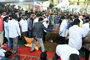 Kannada Superstar Puneeth Rajkumar's Last Rites