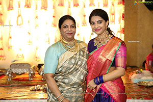 Shriya's Bathukamma Celebrations