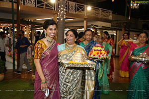 Shriya's Bathukamma Celebrations