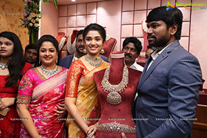 Vega Sri Gold And Diamonds Launch at Jubilee Hills