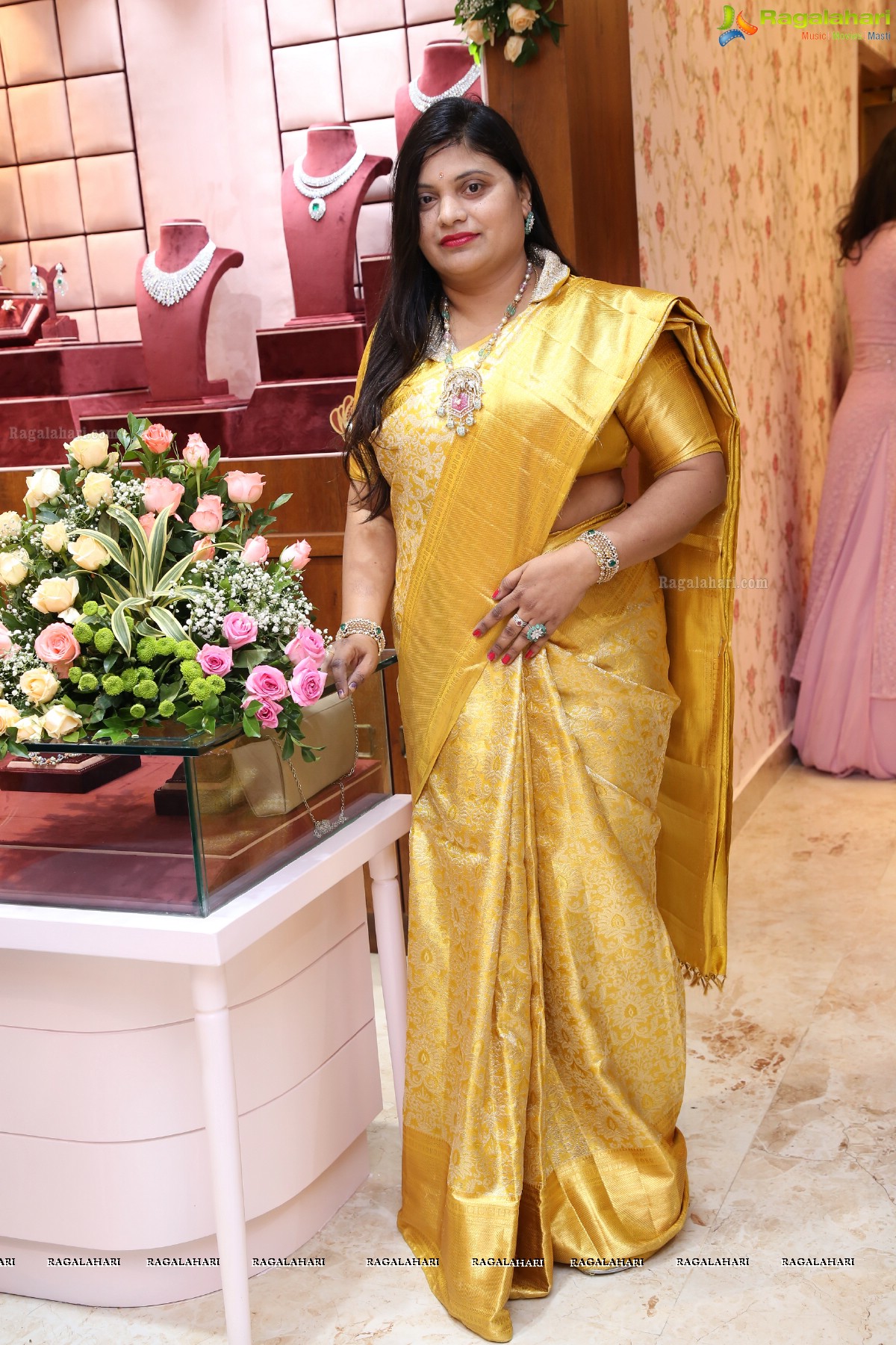 Vega Sri Gold And Diamonds Store Grand Launch at Jubilee Hills, Hyderabad