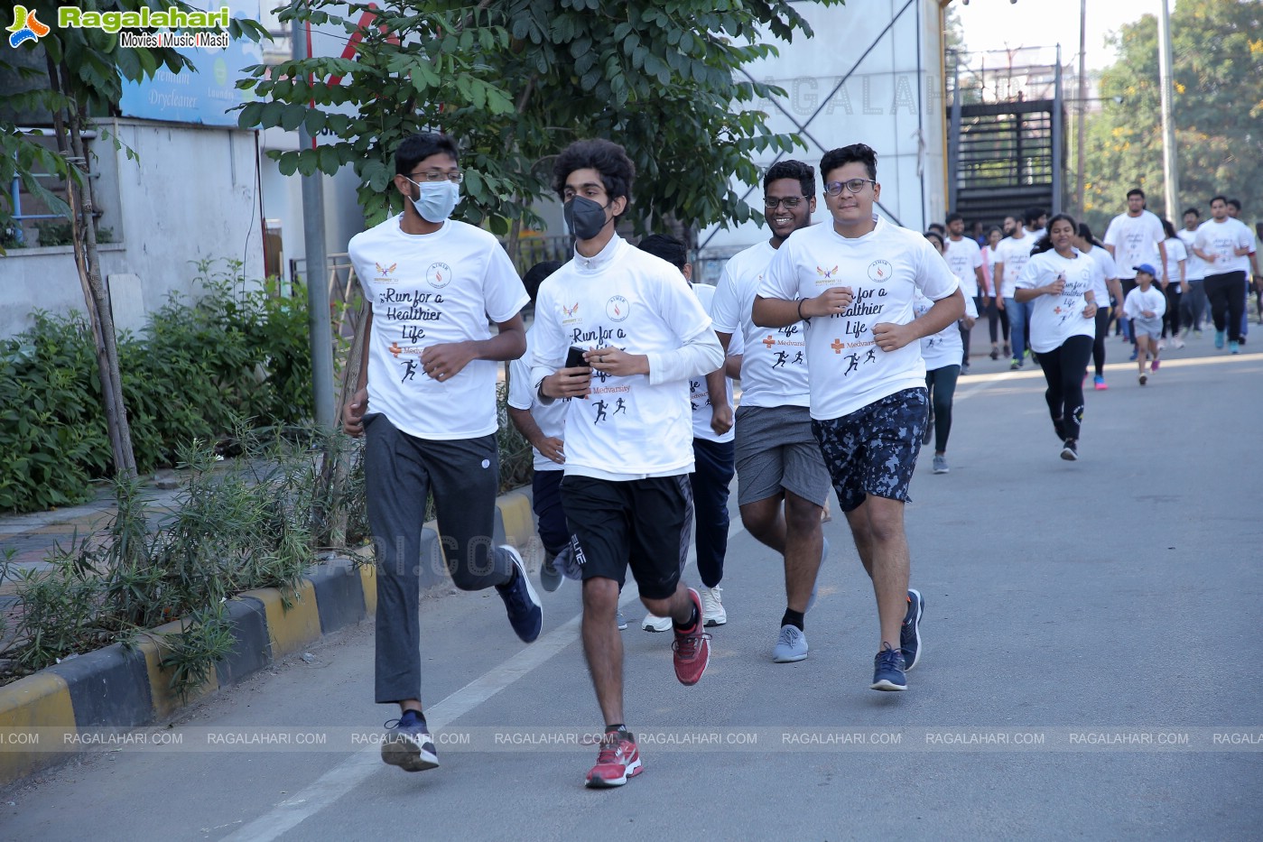 Flag Off of Run To Commemorate The Decennial Celebrations of Apollo Medical College