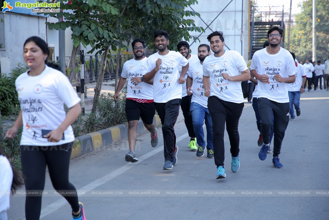 Flag Off of Run To Commemorate The Decennial Celebrations of Apollo Medical College