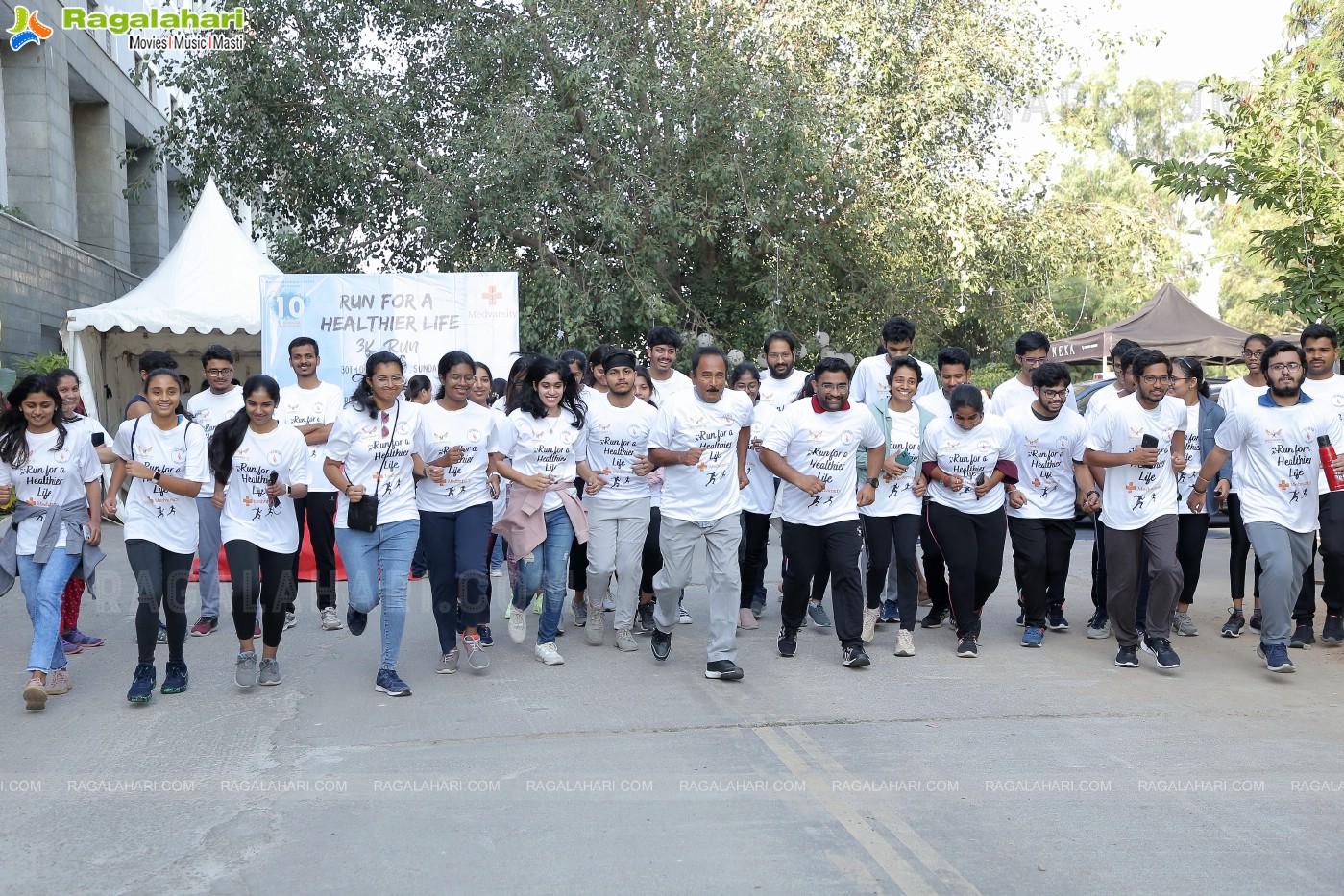 Flag Off of Run To Commemorate The Decennial Celebrations of Apollo Medical College