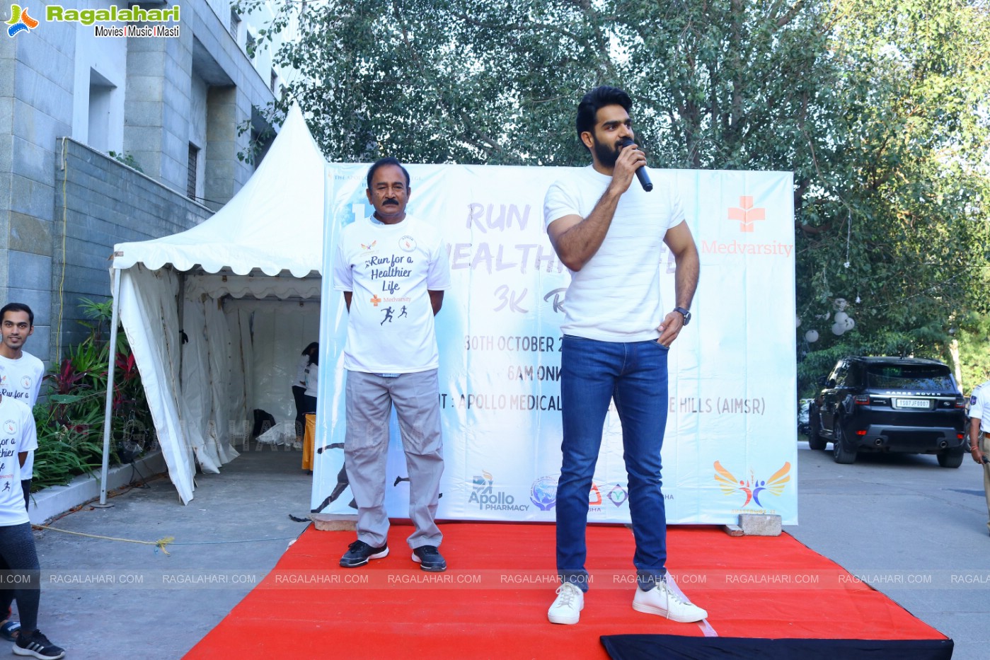 Flag Off of Run To Commemorate The Decennial Celebrations of Apollo Medical College