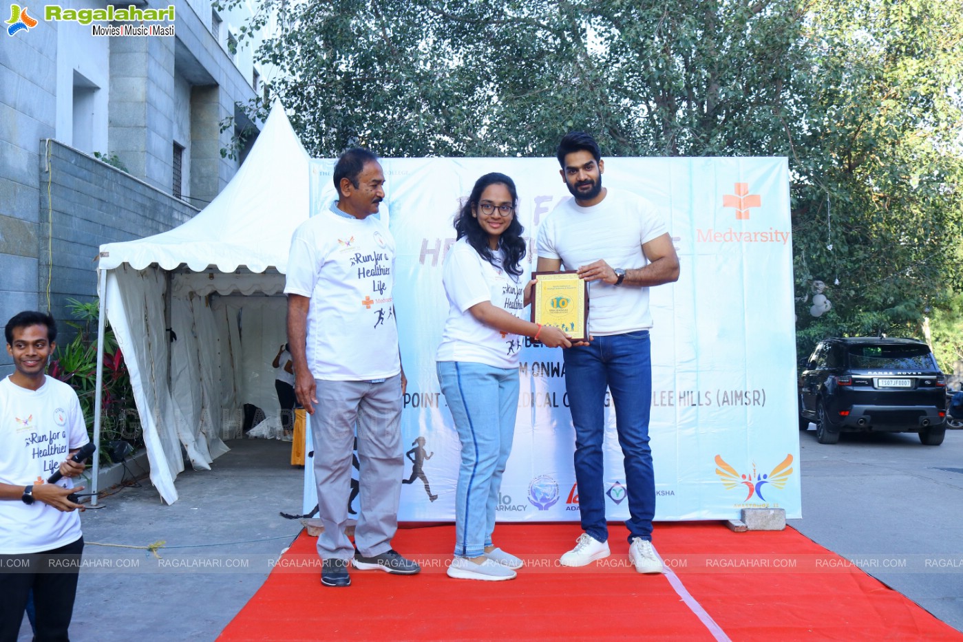 Flag Off of Run To Commemorate The Decennial Celebrations of Apollo Medical College