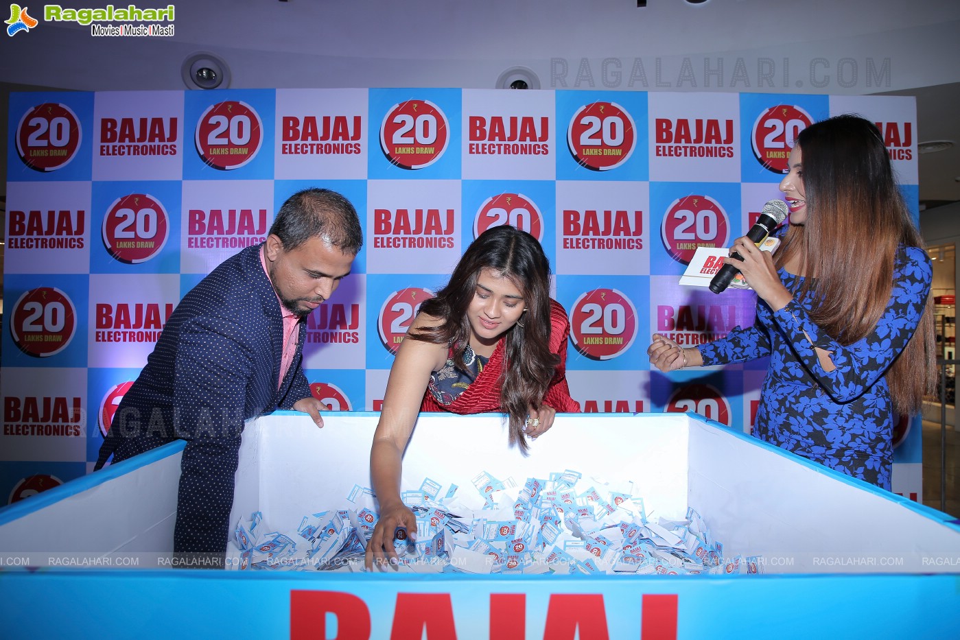 Bajaj Electronics Announces 20 Lakh Cash Draw Winner at Nexus Mall, Hyderabad