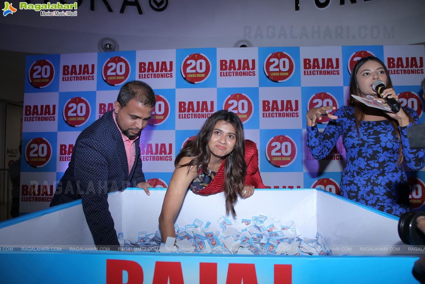 Bajaj Electronics Announces 20 Lakh Cash Draw Winner at Nexus Mall, Hyderabad