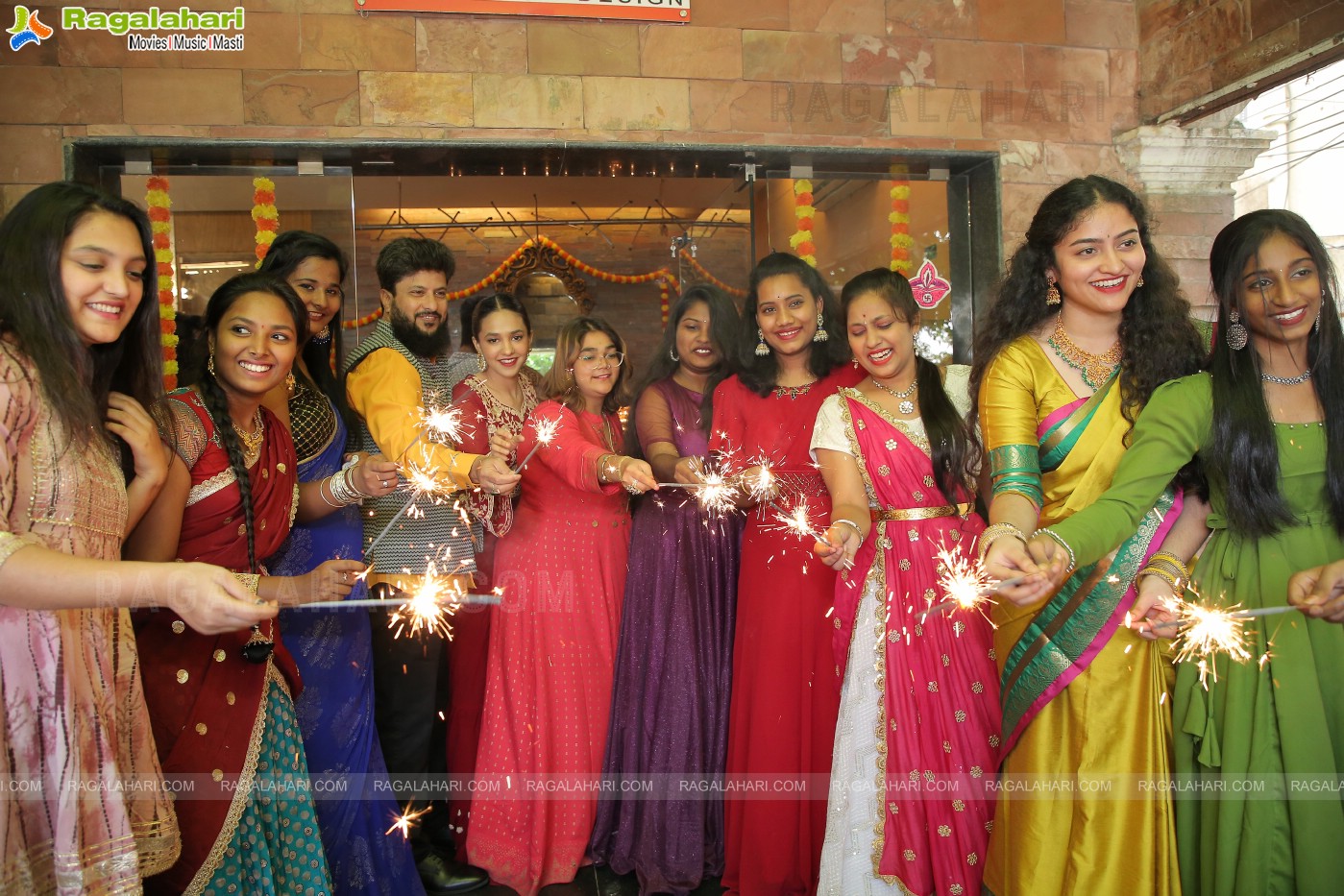 Deepavali Celebration by Lakhotia Institute of Design (LID)