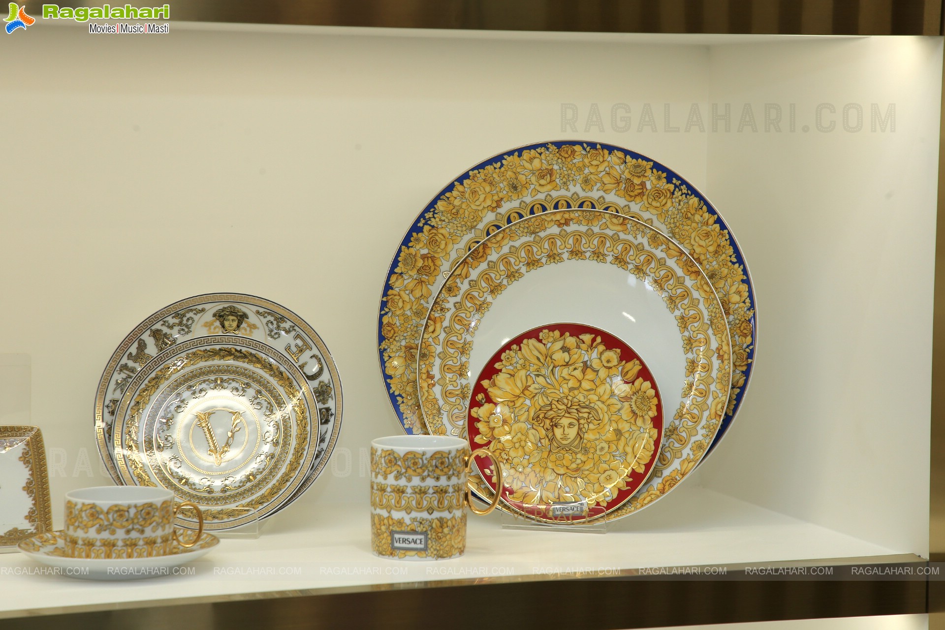 Hetvi Grand Opening and Versace New Collection Preview at Jubilee Hills