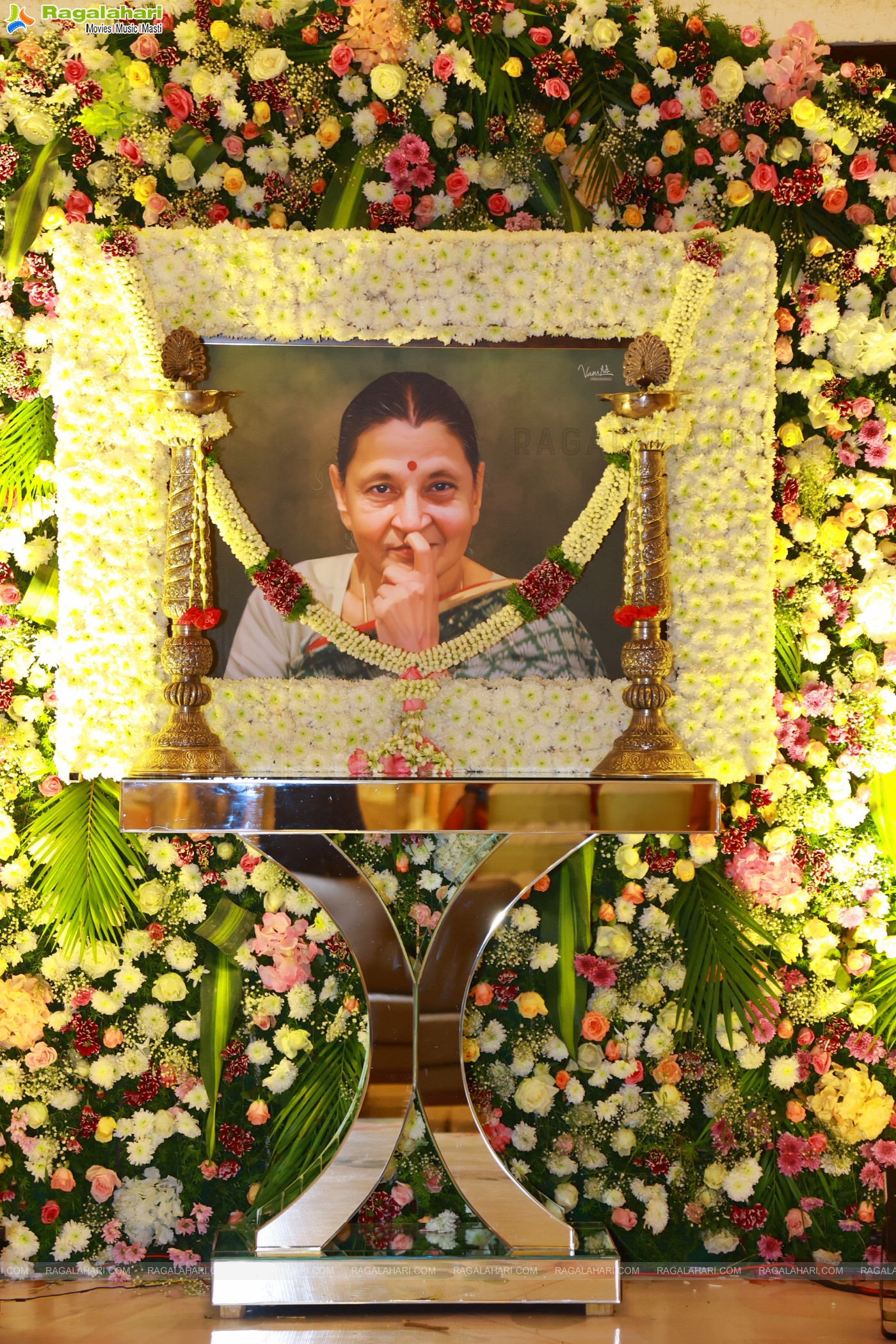 Ghattamaneni Indira Devi 11th Day Ceremony Photos
