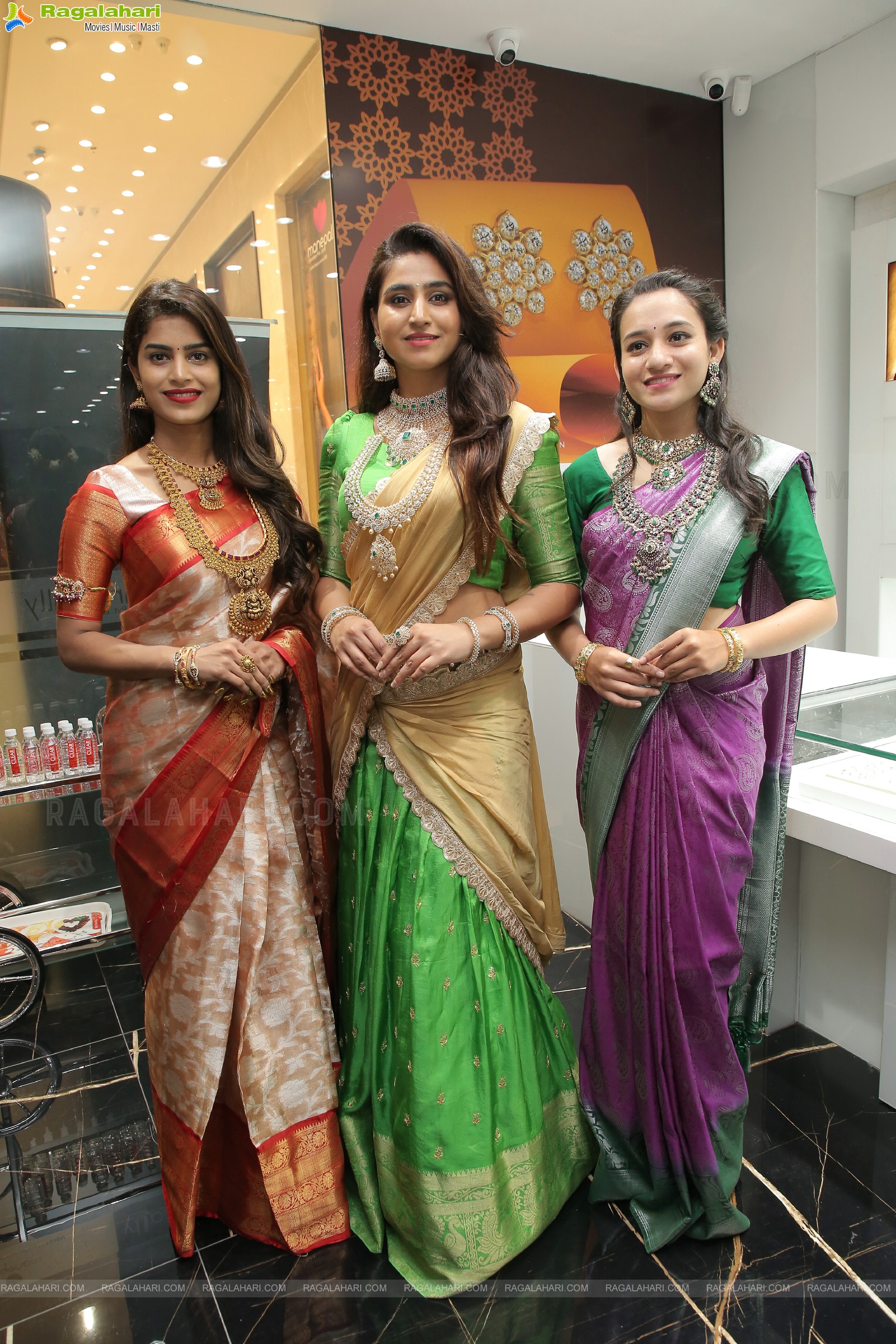 Manepally Jewellers Unveils Special Diwali Collection 2022