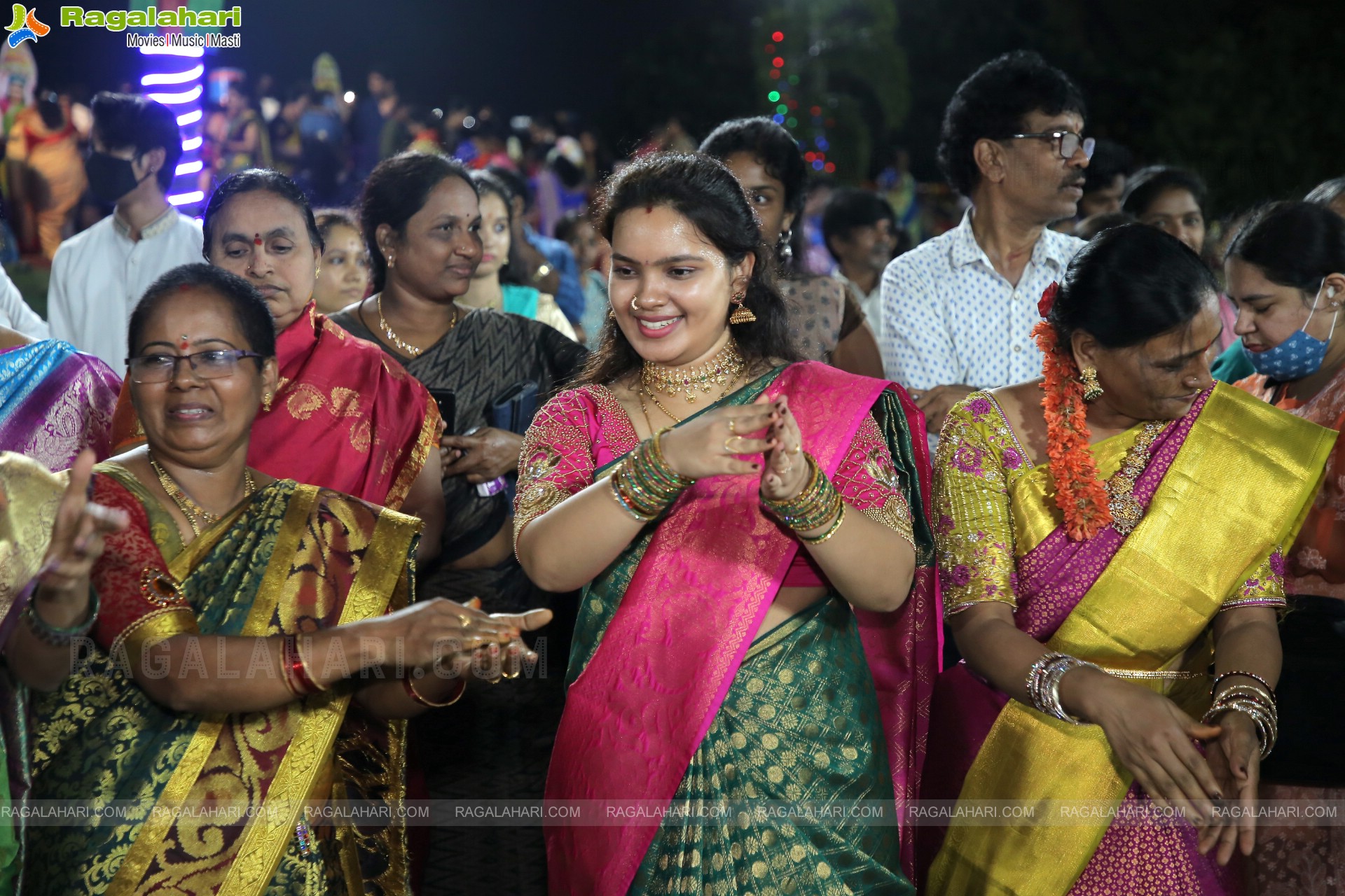 Saddula Bathukamma 2022 Celebrations at Tank Bund, Hyderabad