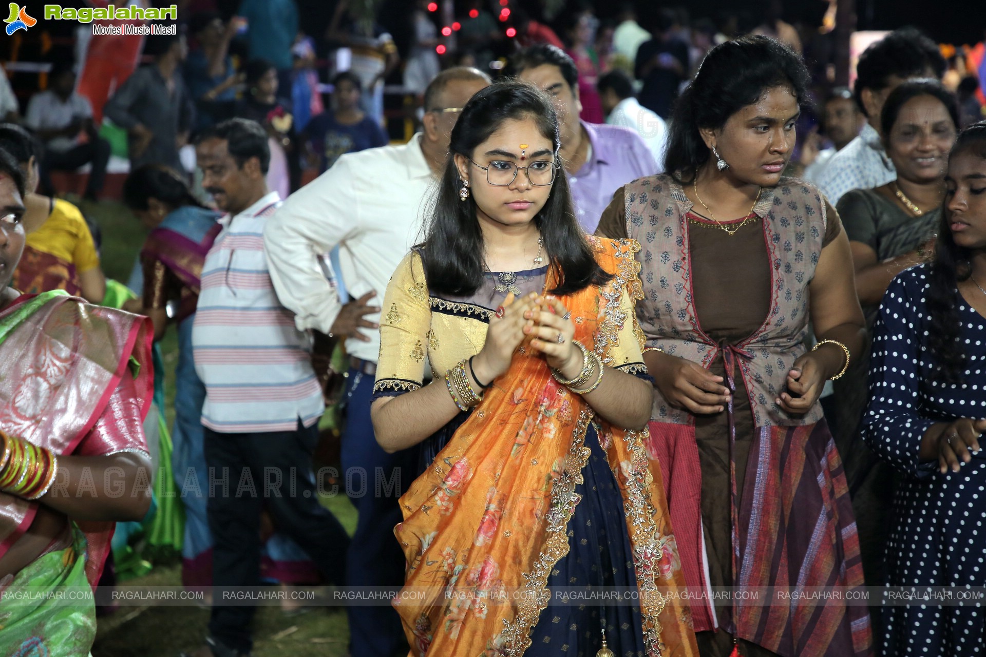 Saddula Bathukamma 2022 Celebrations at Tank Bund, Hyderabad