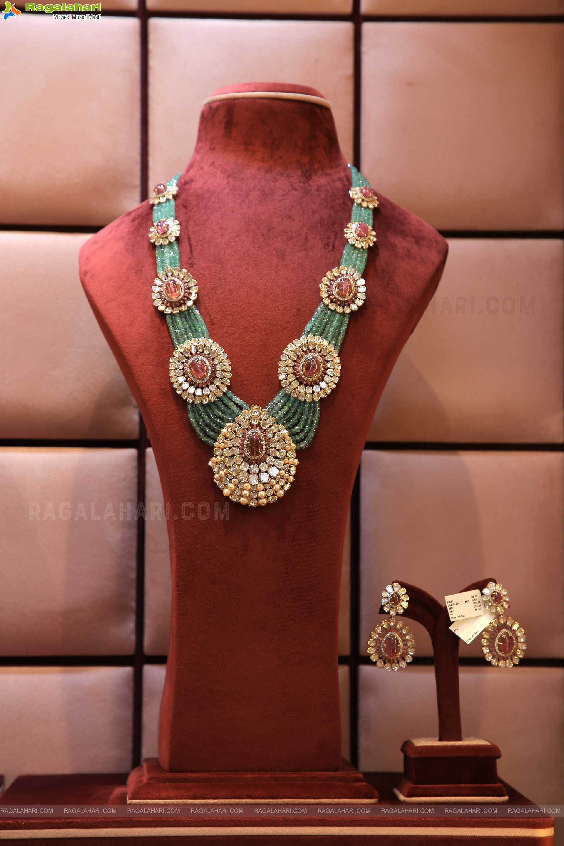 Vega Sri Gold & Diamonds Special Jewellery Collection Showcase For Dhanteras & Diwali 