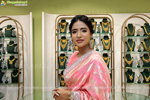 Goyaz Silver Jewellery store Launch by Meenakshi Chaudhary