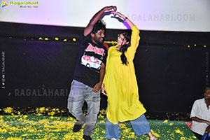 Janaka Aithe Ganaka Movie Premiere Show at Vijayawada