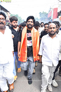 Janaka Aithe Ganaka Movie Premiere Show at Vijayawada