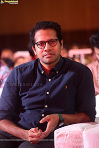 Lucky Baskhar Movie Pre Release Event