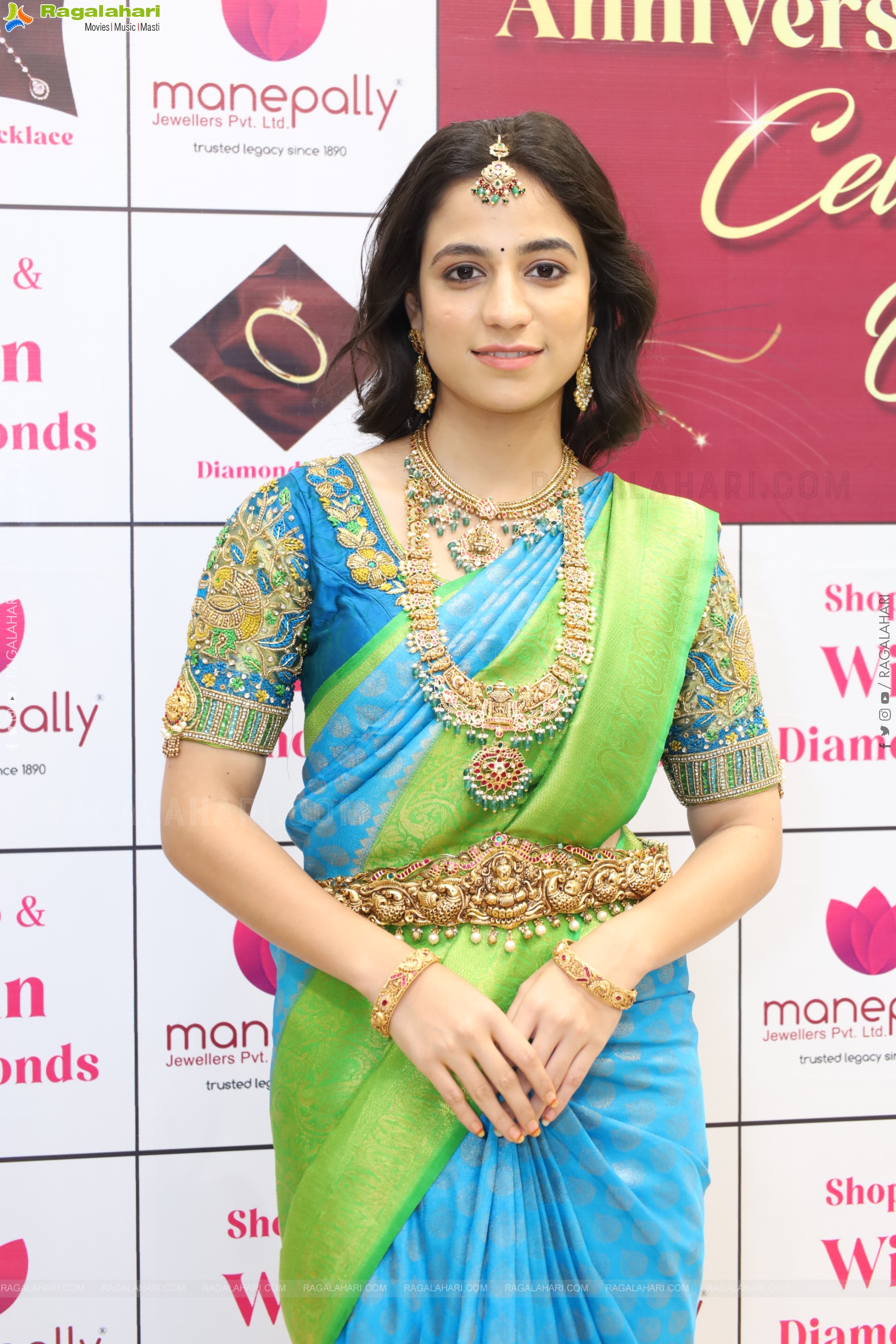 Grand Launch of Festival & Wedding Collection at Manepally Jewellers