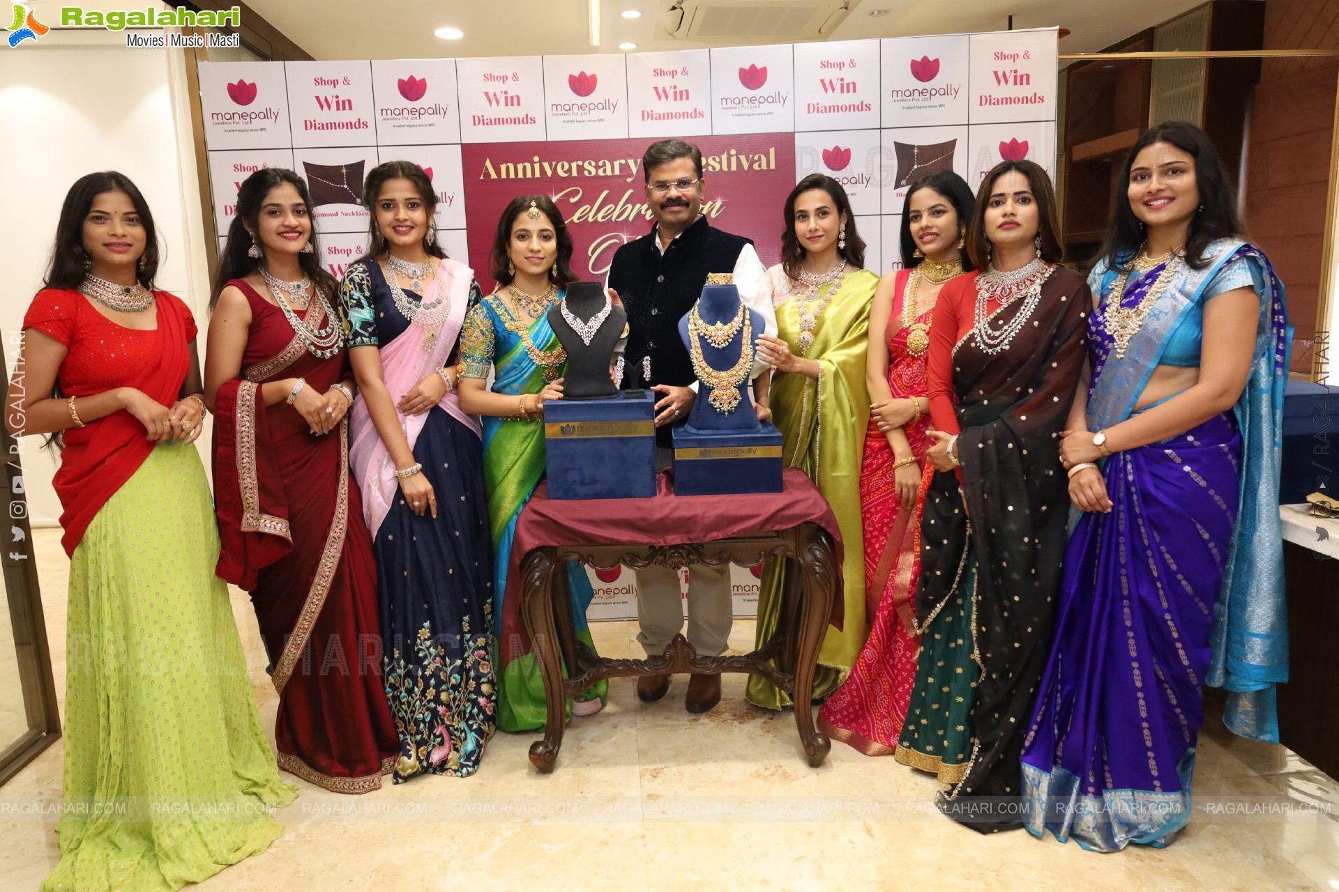 Grand Launch of Festival & Wedding Collection at Manepally Jewellers