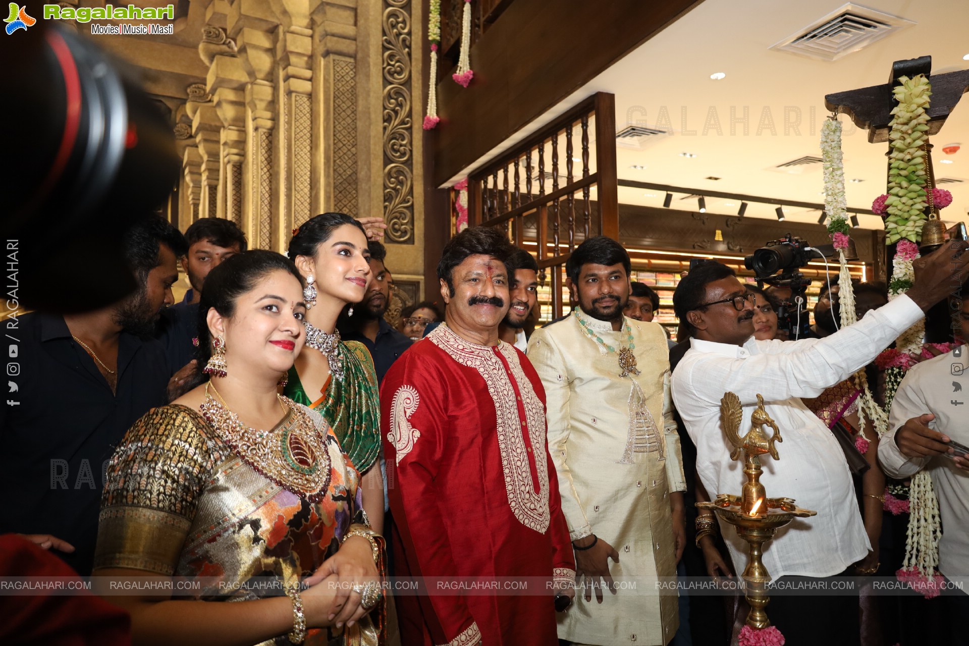 Vaarahi Silks Grand Launch Event 