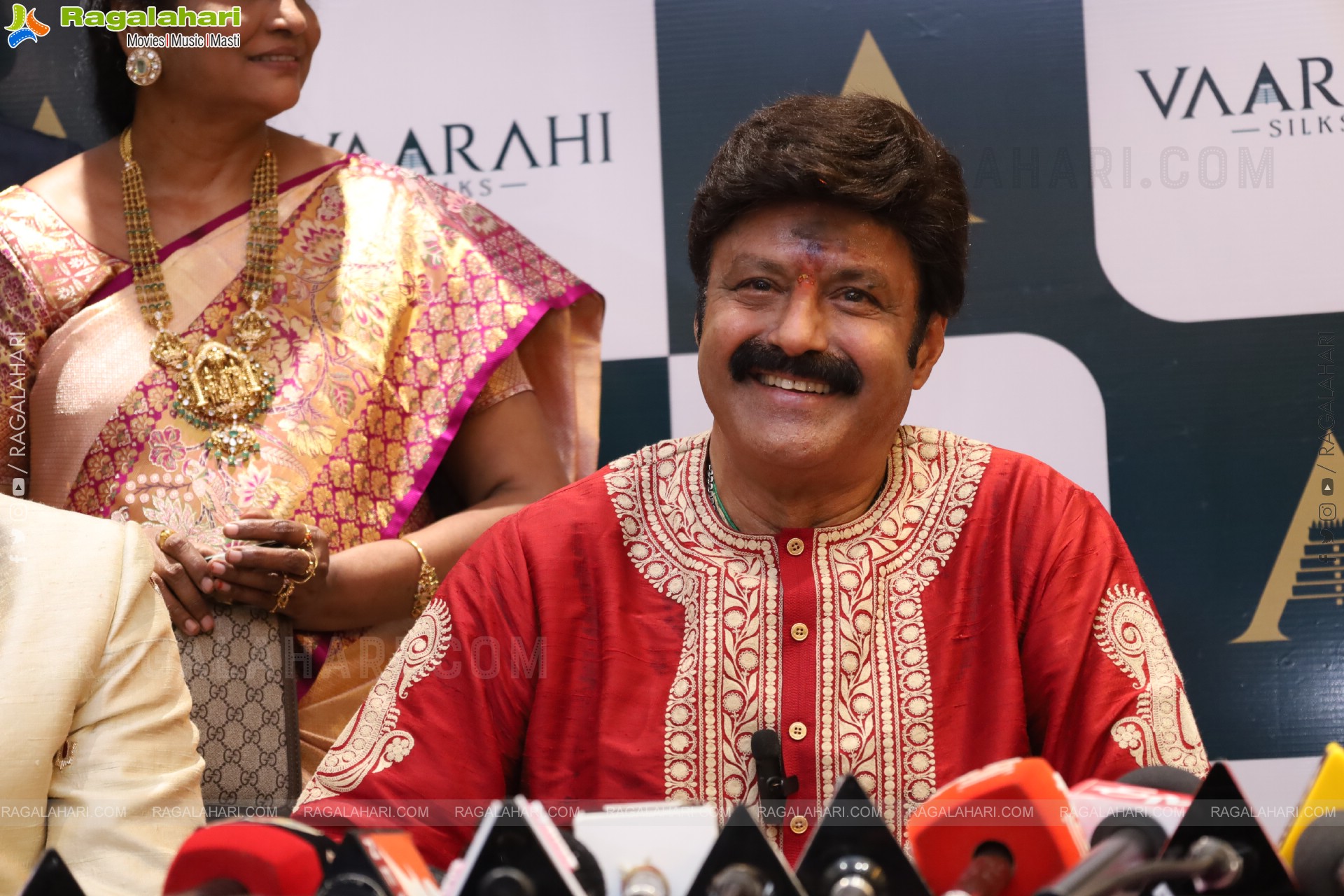 Vaarahi Silks Grand Launch Event 