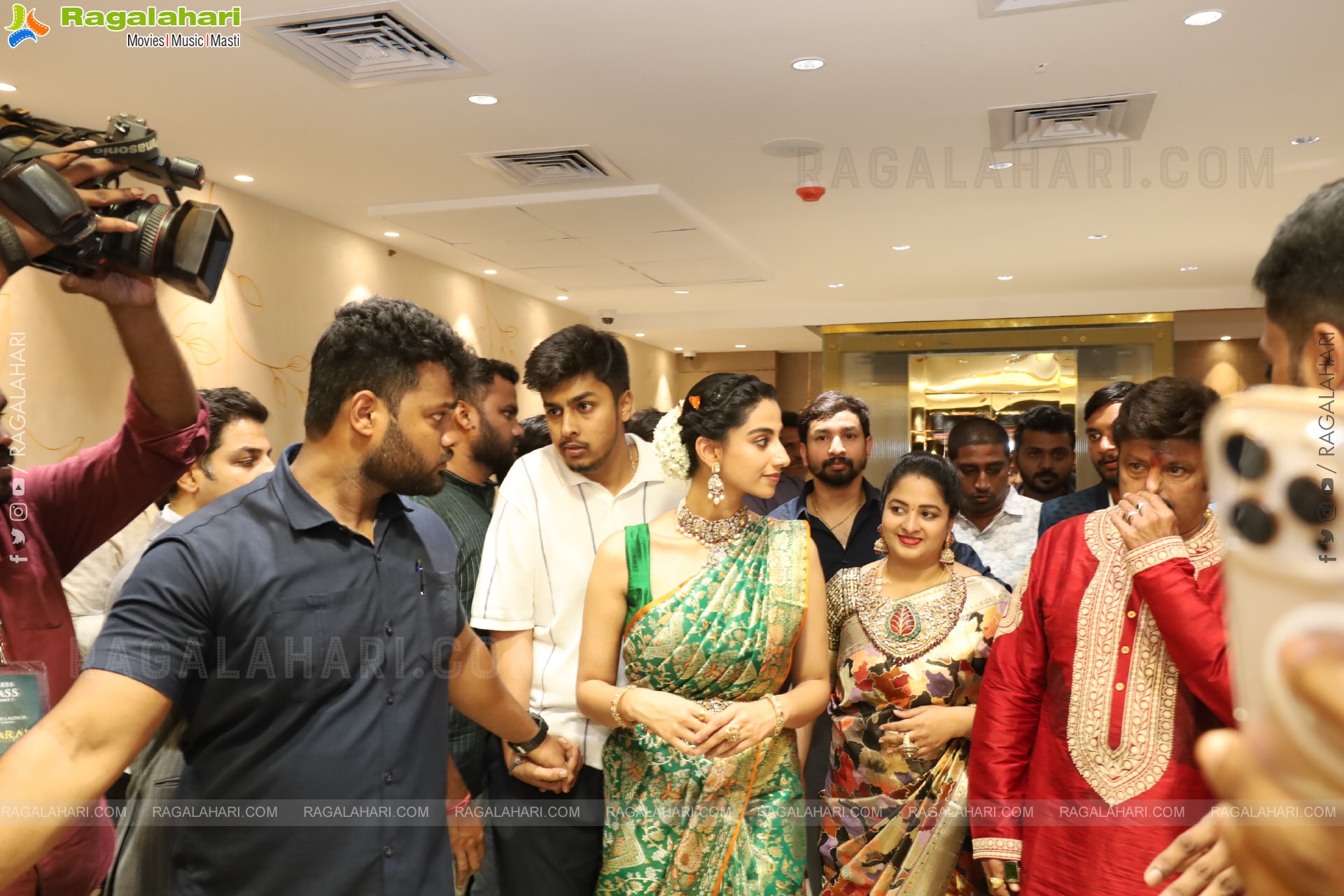 Vaarahi Silks Grand Launch Event 