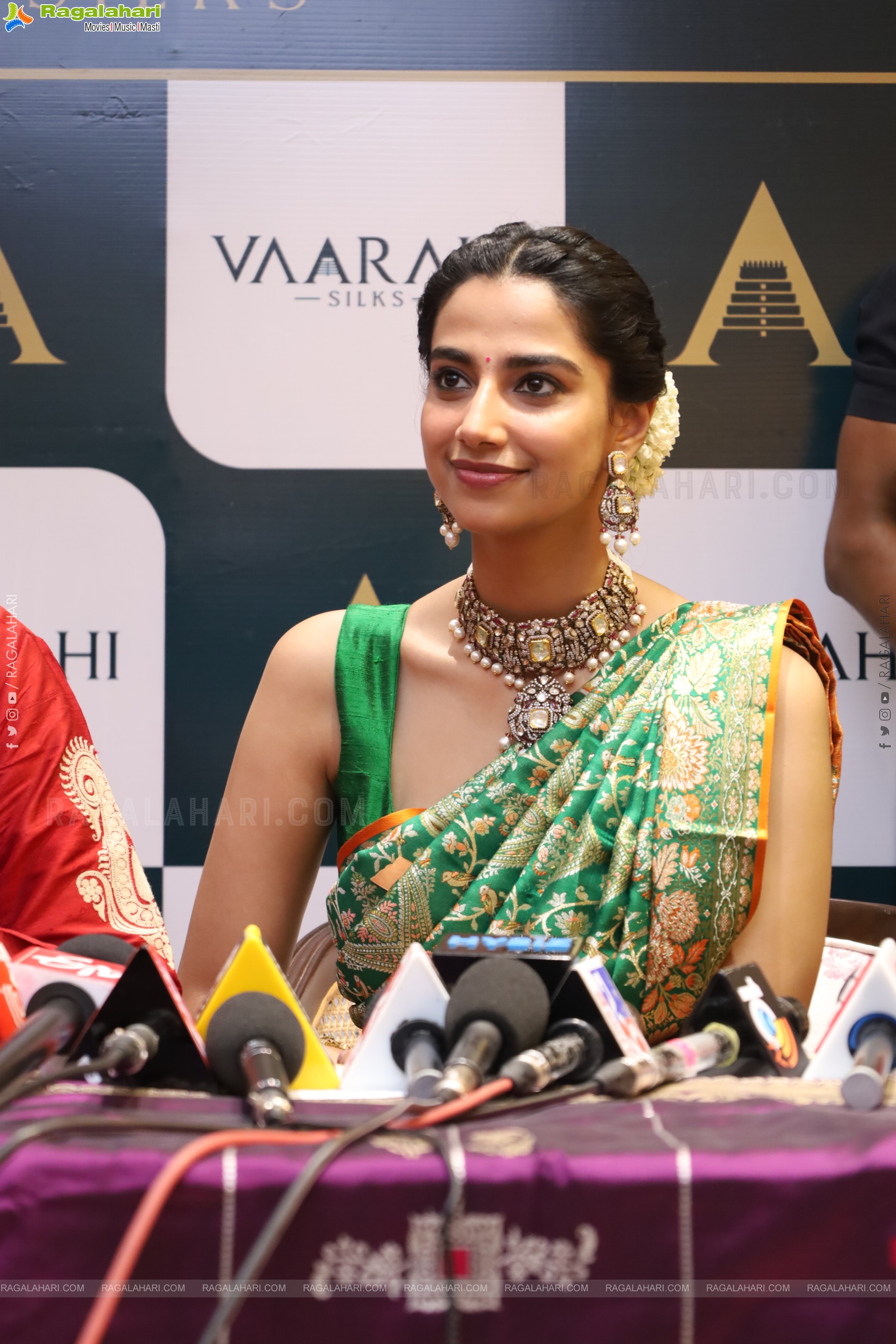 Vaarahi Silks Grand Launch Event 