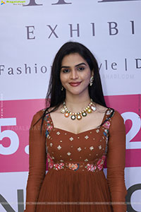Hi Life Exhibition: October Special Fashion Edition Launch