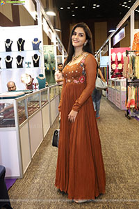 Hi Life Exhibition: October Special Fashion Edition Launch
