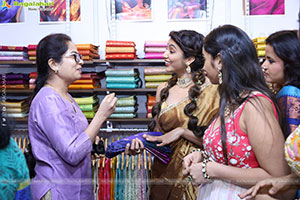 Hi Life Exhibition: October Special Fashion Edition Launch