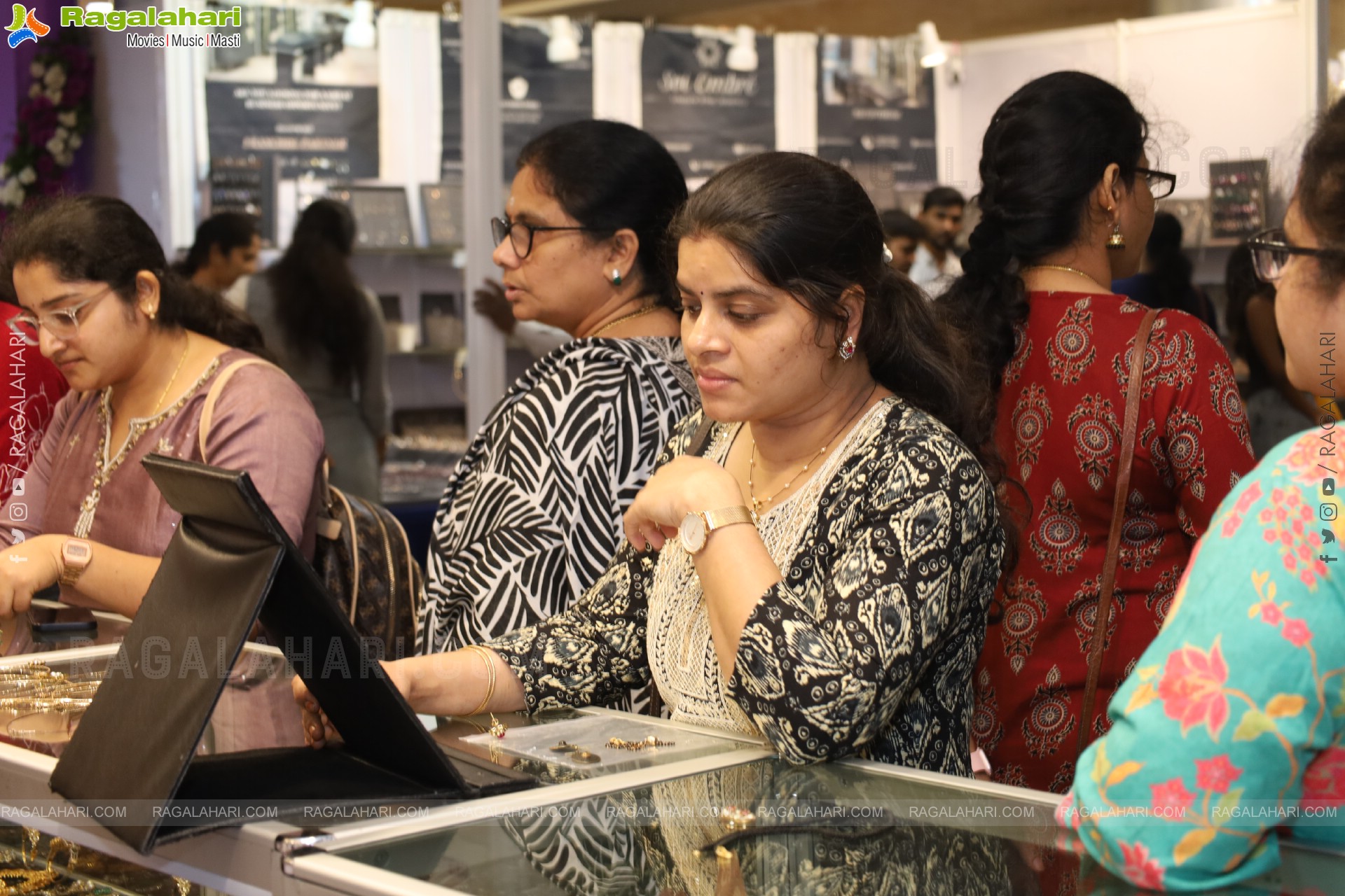 Hi Life Exhibition: October Special Fashion Edition Launch, Hyderabad