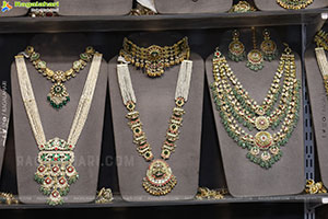 Hi Life Exhibition: October Special Fashion Edition Launch