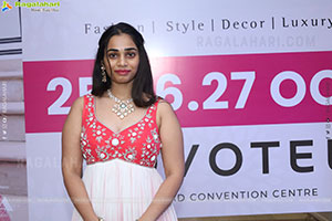 Hi Life Exhibition: October Special Fashion Edition Launch